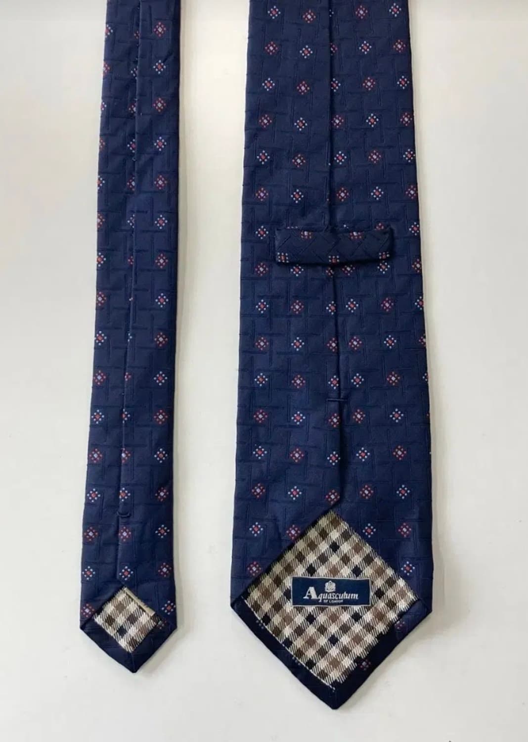 아쿠아스큐텀 넥타이 상품이미지2