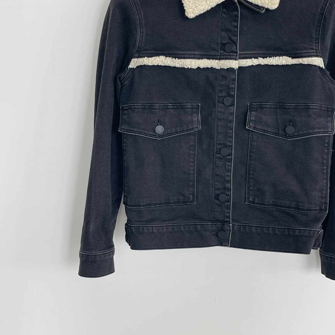 올세인츠 블랙 데님 트러커 청자켓 털 탈부착 상품이미지4