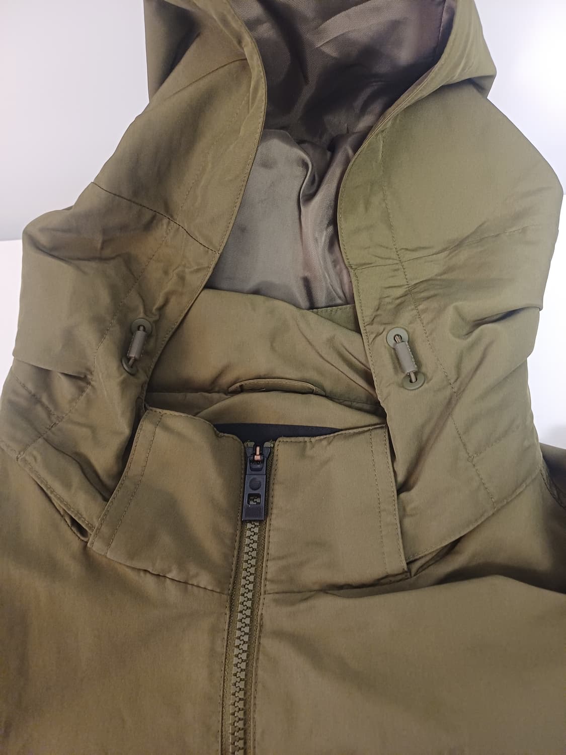 [급매/S급] 빈폴스포츠 정품 후드 바람막이 카키 (110/2XL) 상품이미지5