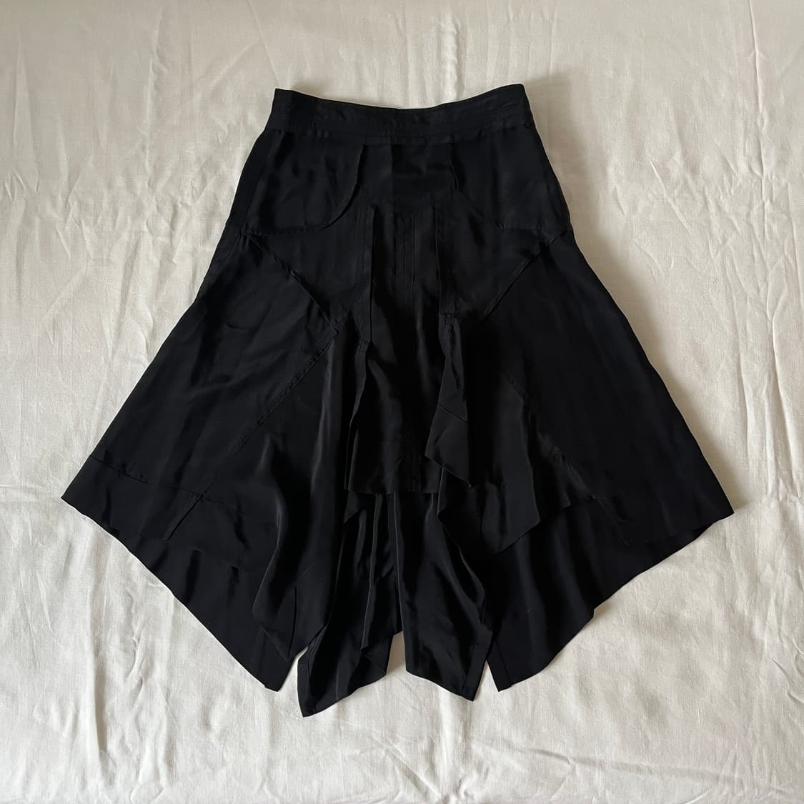 asymmetrical silk skirt 상품이미지1