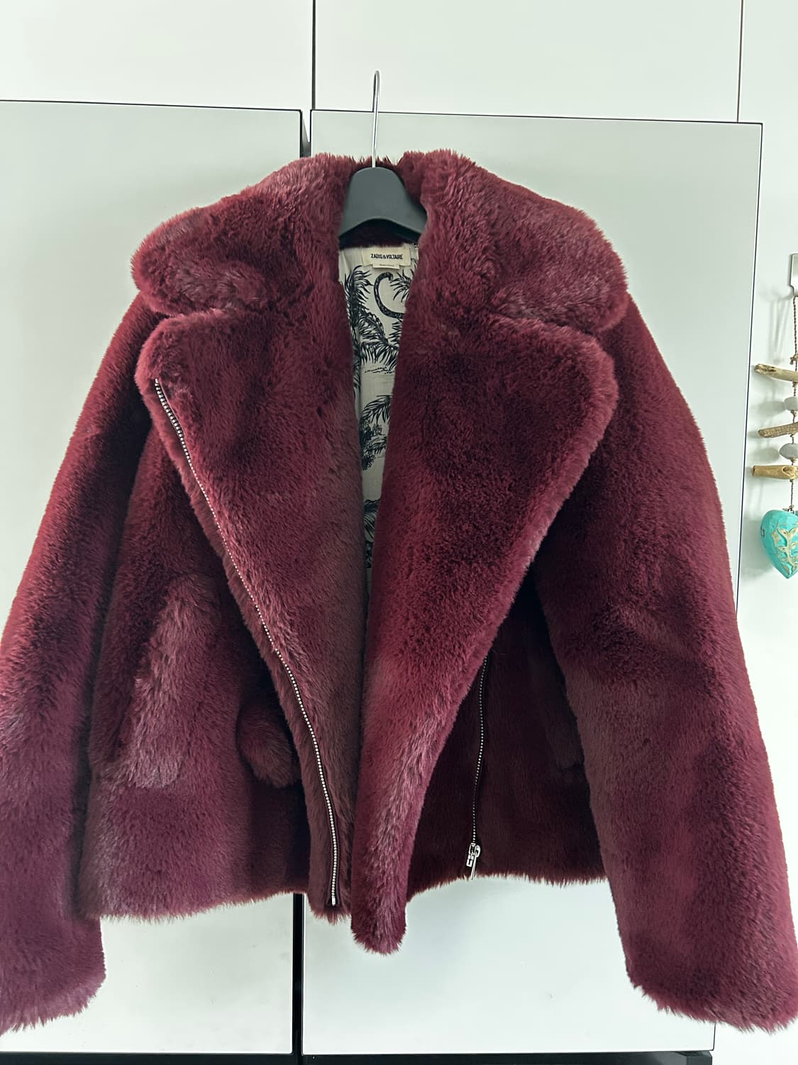 쟈딕앤볼테르 에코퍼 자켓 freeze 상품이미지10