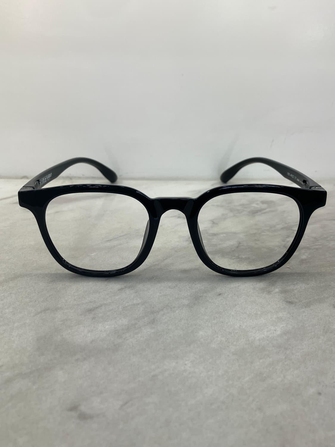 카라 KARRA 블랙 웰링턴 뿔테 안경 상품이미지5