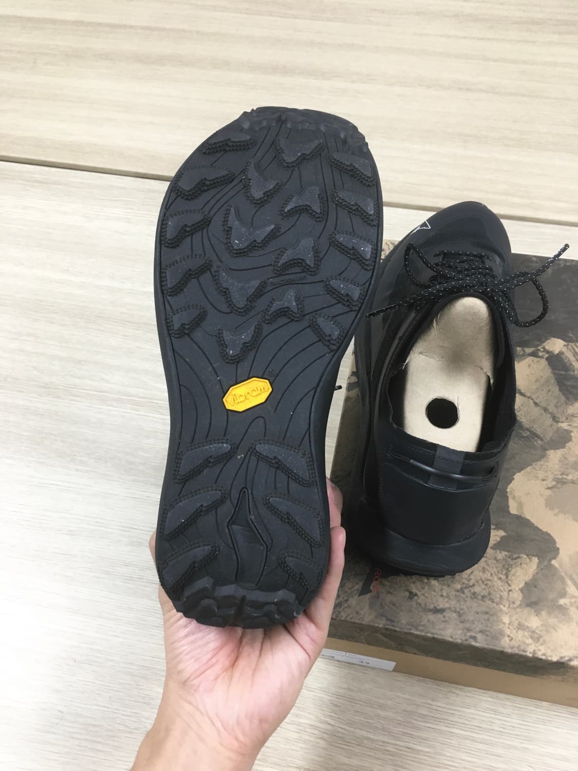 Roa sellar black 상품이미지5