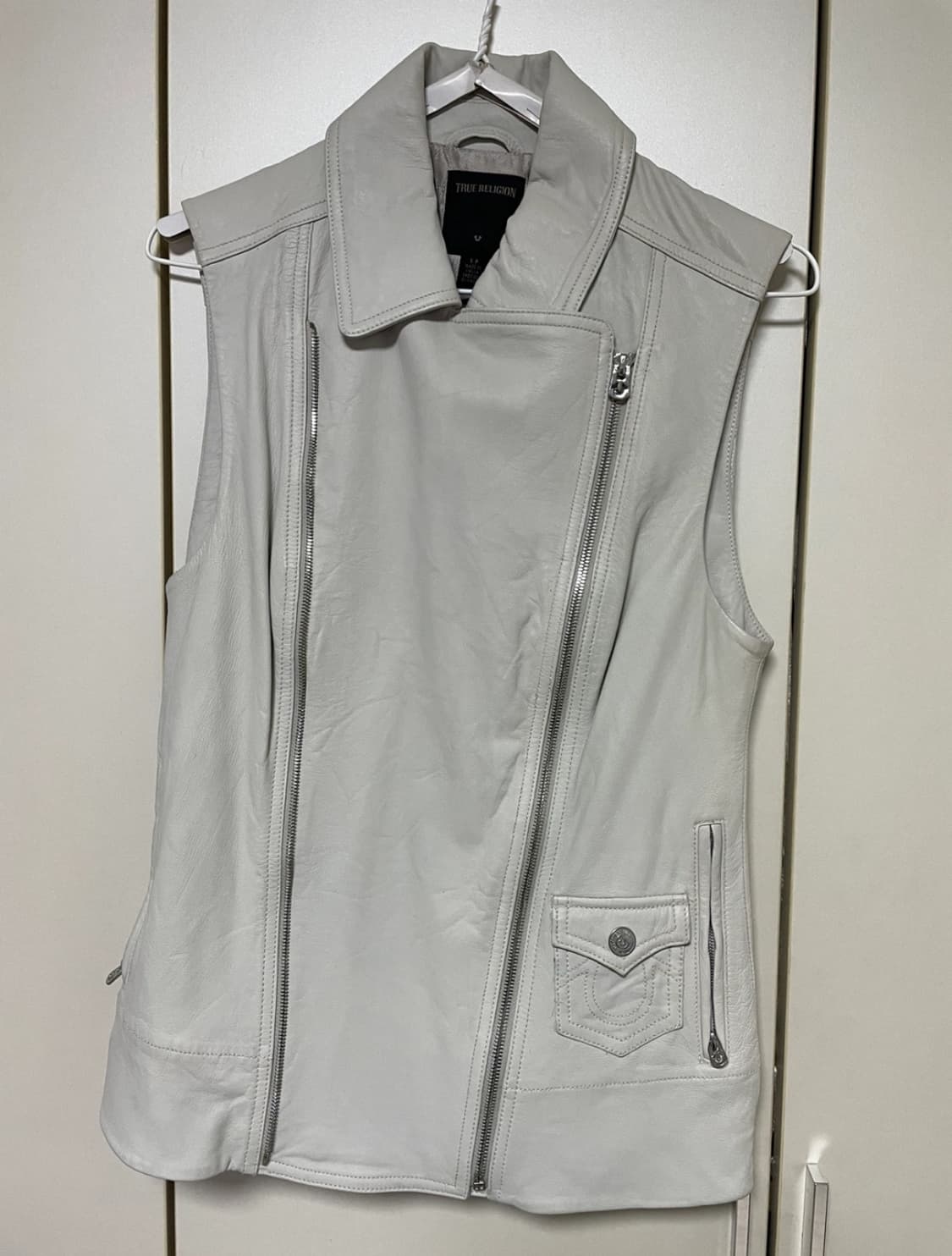 True Religin 트루릴리젼  여성 가죽 VEST 상품이미지1