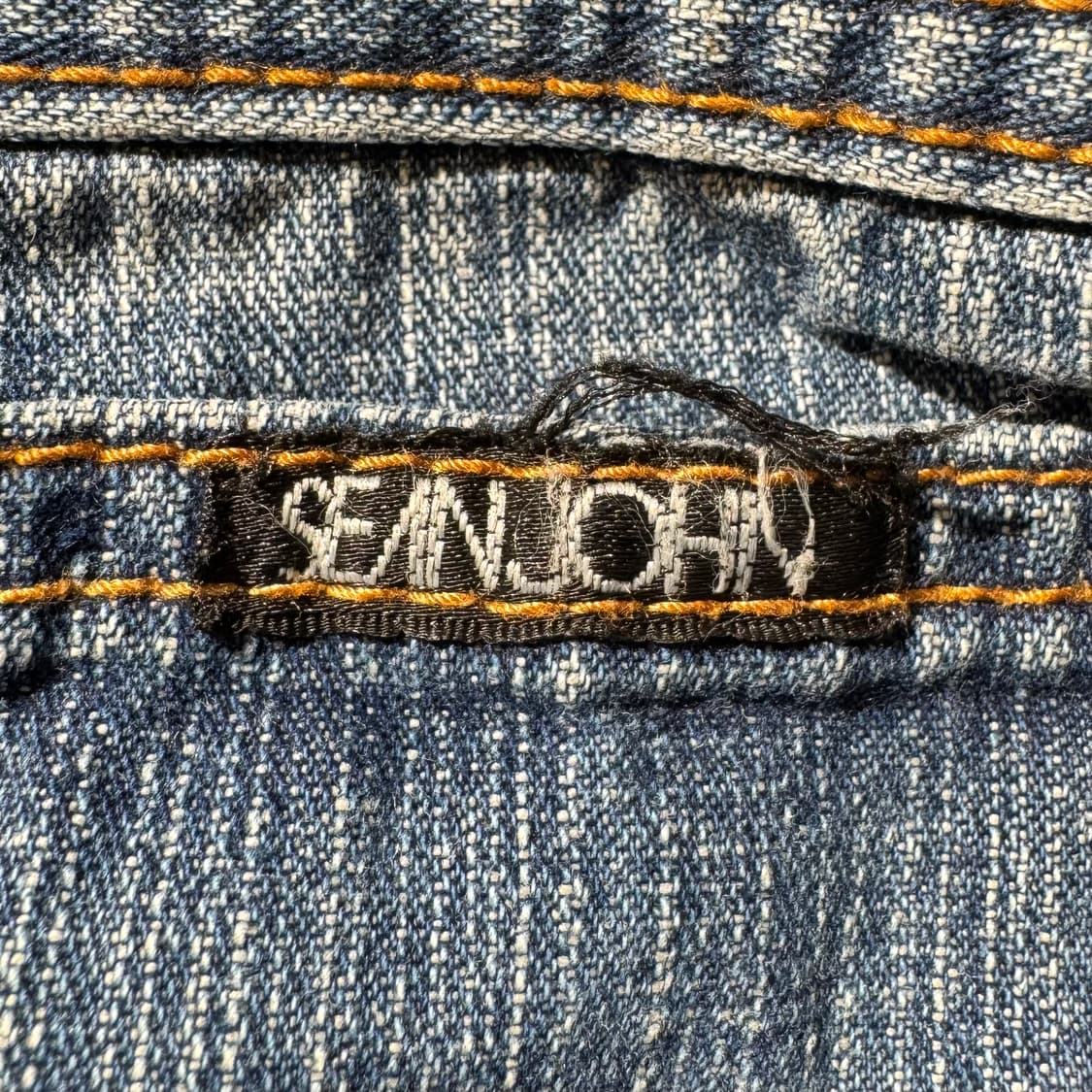 션존 포켓 자수 데님 팬츠

 상품이미지6