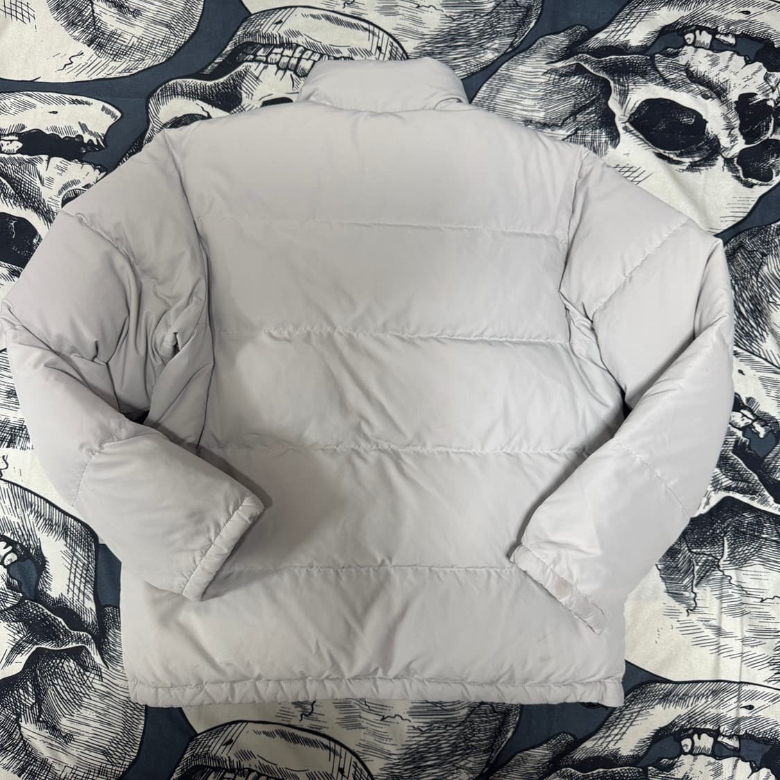 인사일런스 덕다운 패딩 M사이즈 상품이미지3