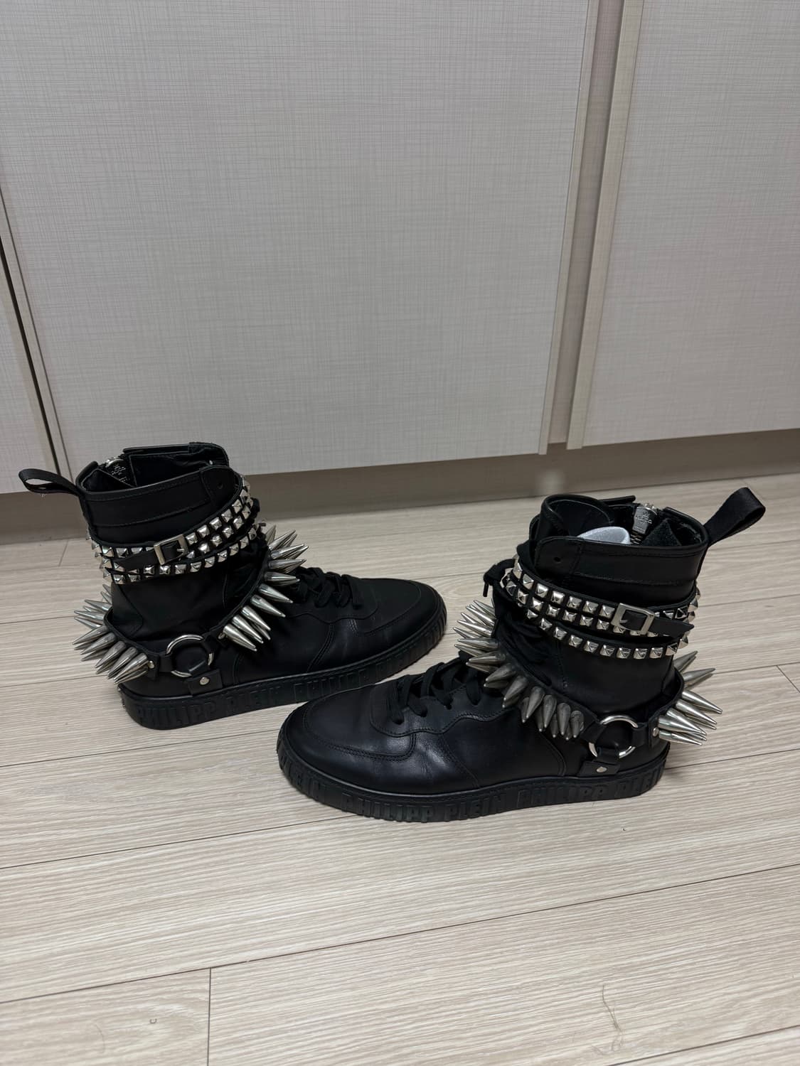 (41 size) 필립 플레인 한정판 스터드 하네스 장식 레더 부츠 상품이미지3