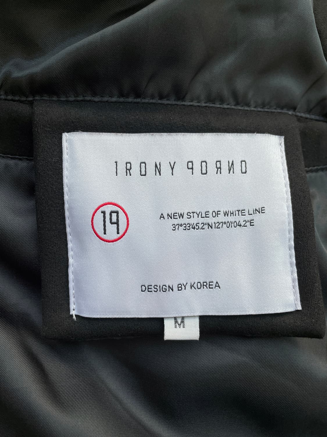 아이러니포르노 스웨이드 터치 크롭 카라 집업 자켓 블랙 상품이미지6