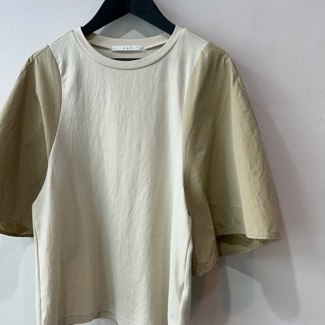 벌룬 디테일 top 상품이미지3