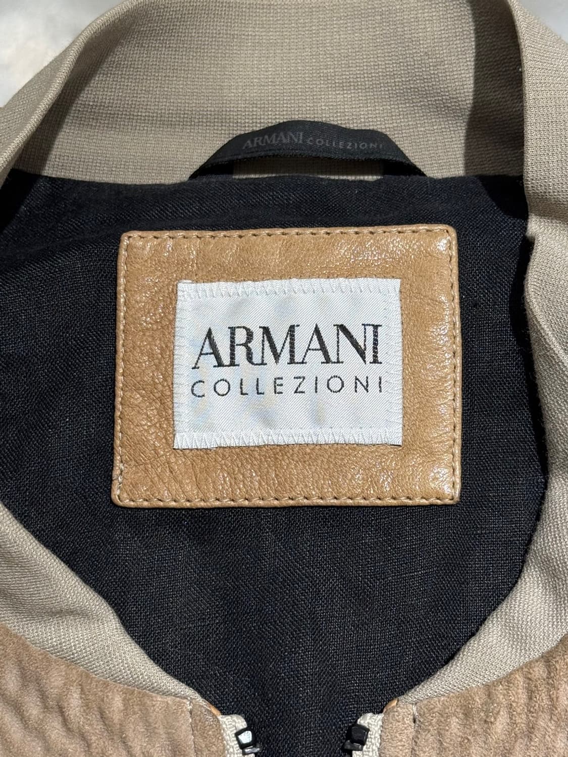 아르마니 꼴레지오니 베이지 램스킨 믹스 봄버 자켓 상품이미지7