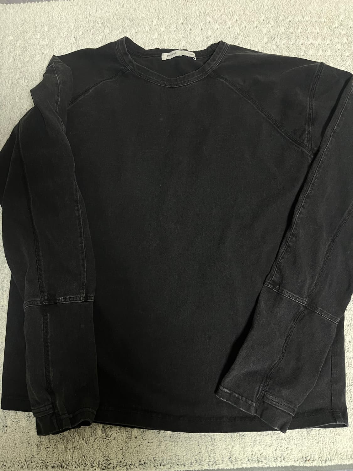 [M] Etce 베이스 핑거홀 롱슬리브 무민서 블랙 긴팔 티셔츠 상품이미지3