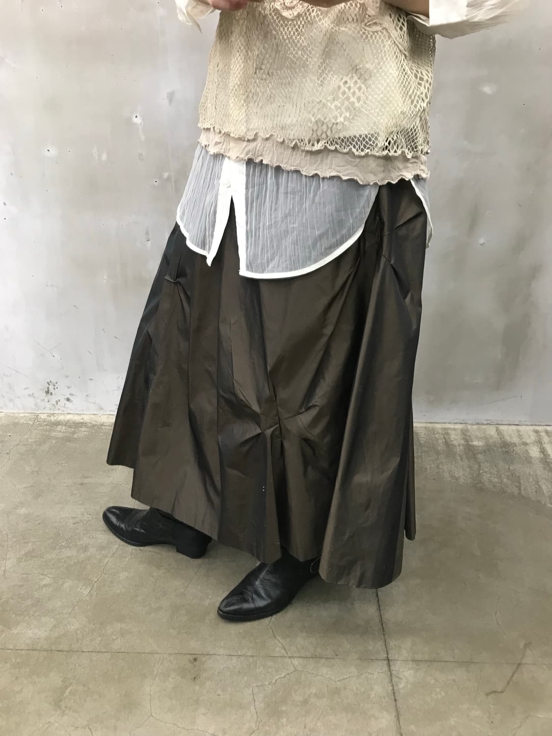 Pintuck maxi skirt 상품이미지4