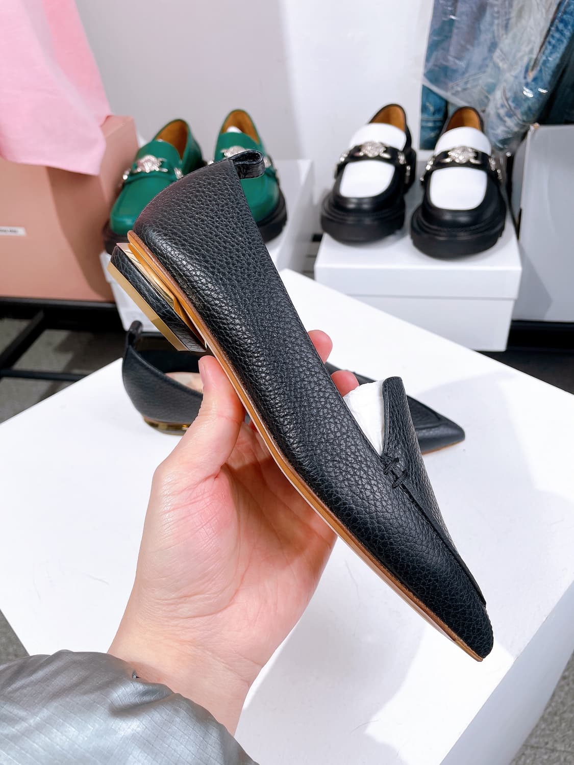 (정품/새상품) 니콜라스 커크우드 여성 블랙 BEYA 로퍼 상품이미지1