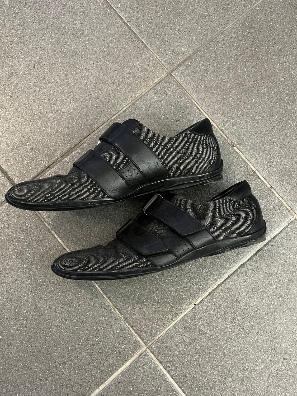 00s 구찌 벨크로 모노그램 스니커즈 상품이미지4