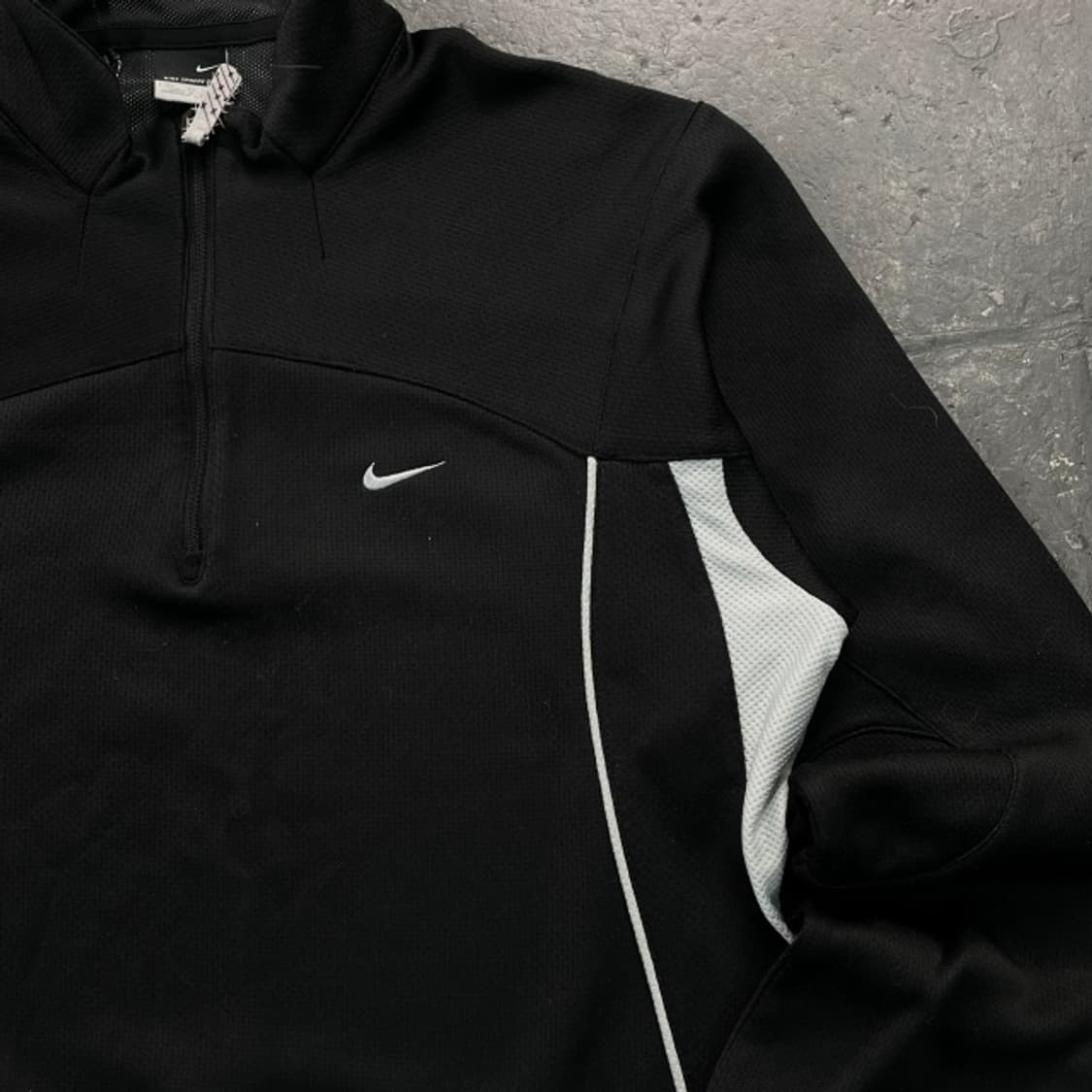 105 나이키 풀오버 롱슬리브 상품이미지2