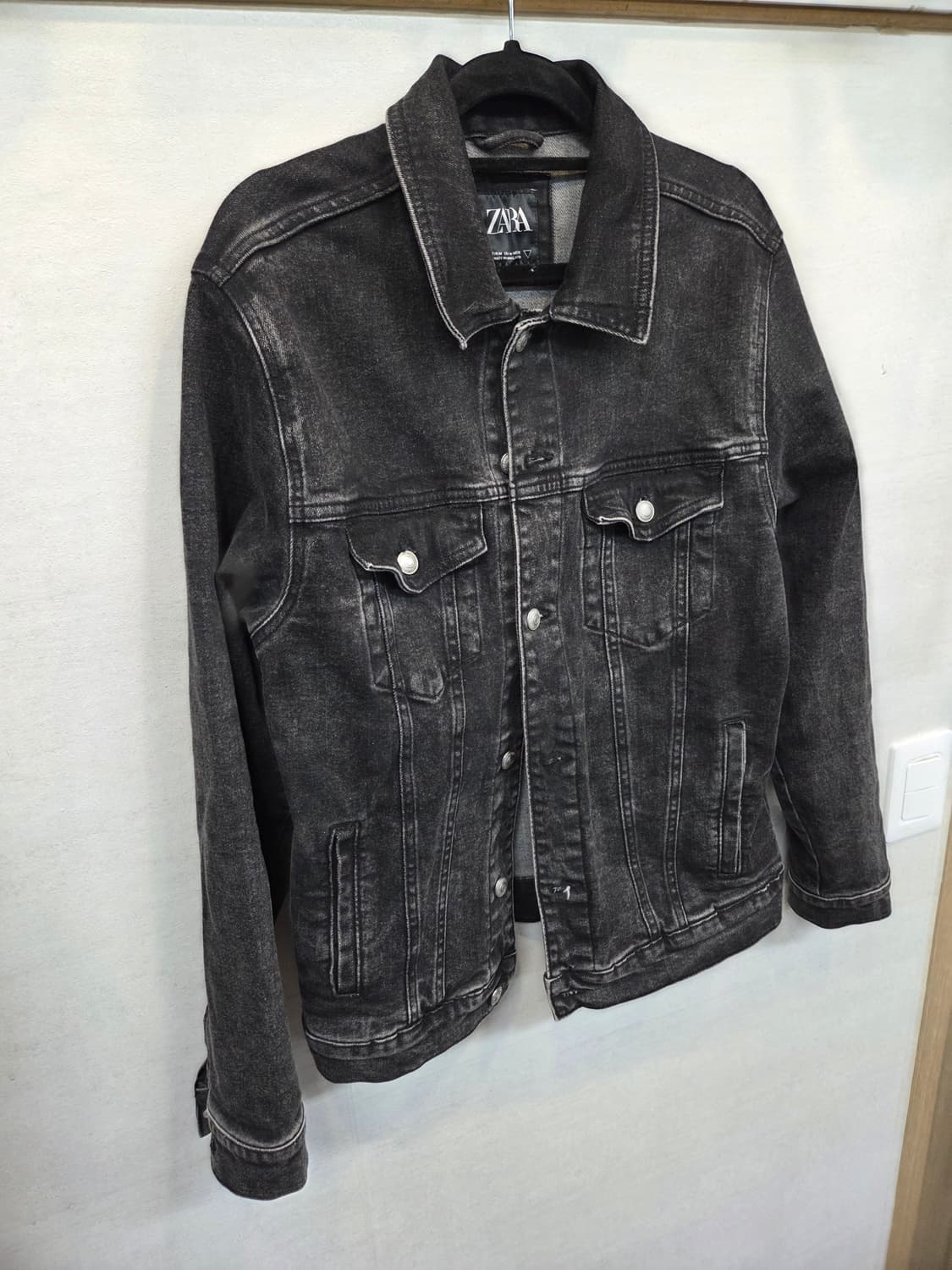 자라 빈티지 워싱 블랙 데님자켓 M 상품이미지6