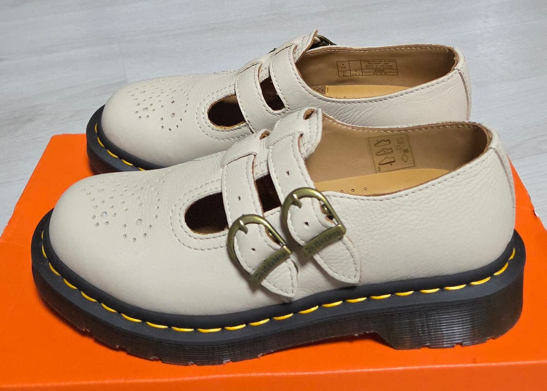 닥터마틴 메리제인 사바나 탄 상품이미지2