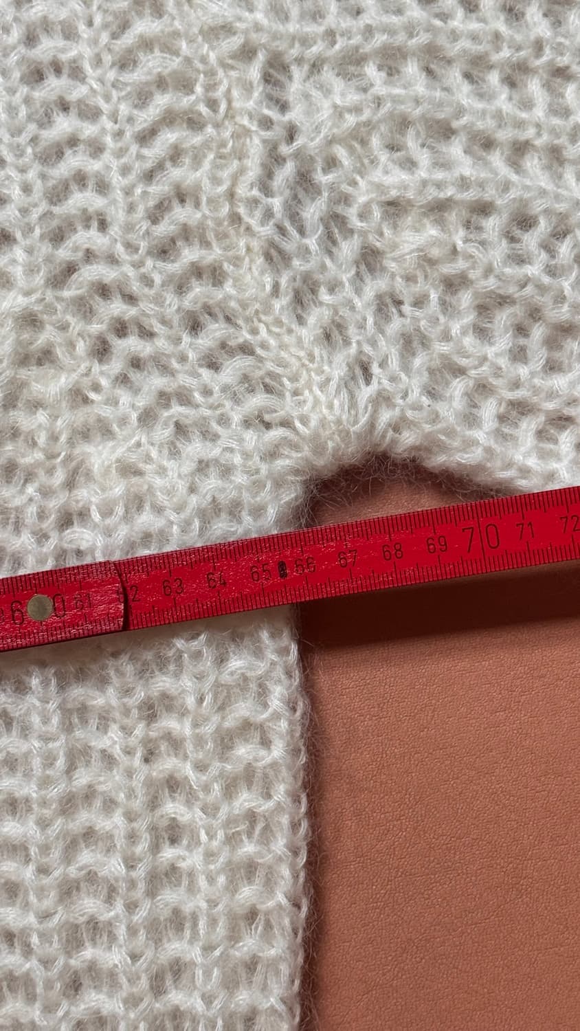 토템(toteme) 오프 화이트 퍼프 니트 스웨터 판매합니다 상품이미지6