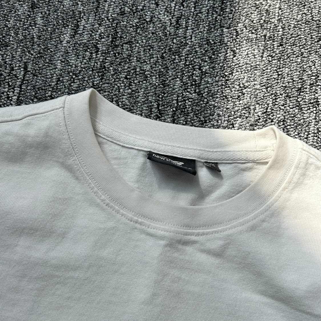 뉴발란스 아웃도어 프린팅 긴팔티셔츠 상품이미지7