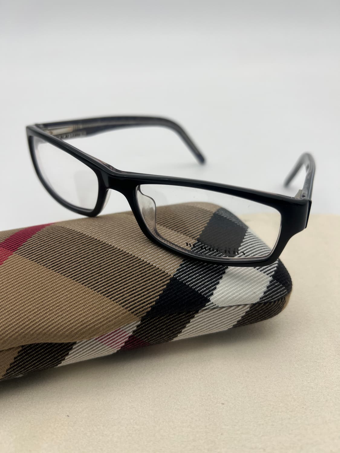 버버리 BURBERRY 스퀘어 뿔테 안경 B-2040-A 상품이미지6