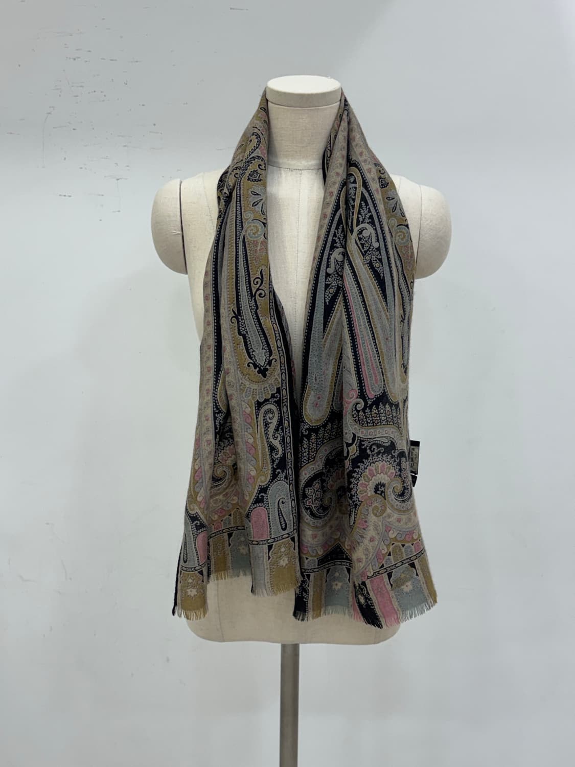 에트로 캐시미어 실크 머플러 상품이미지3