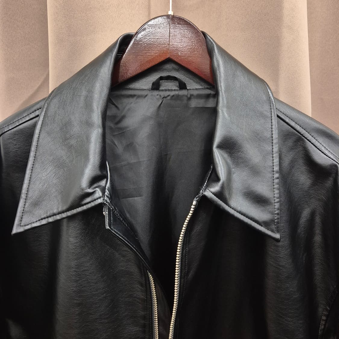 에잇세컨즈 레더 지퍼 자켓 110 상품이미지2