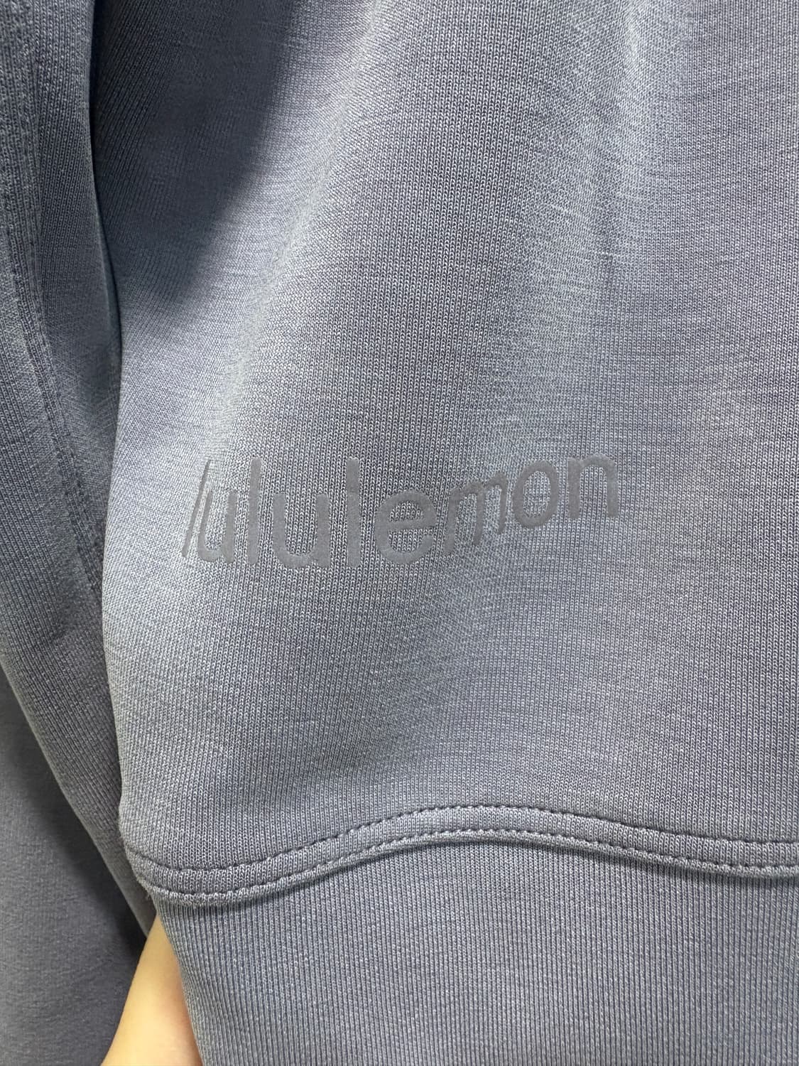 룰루레몬 크롭 맨투맨 상품이미지3