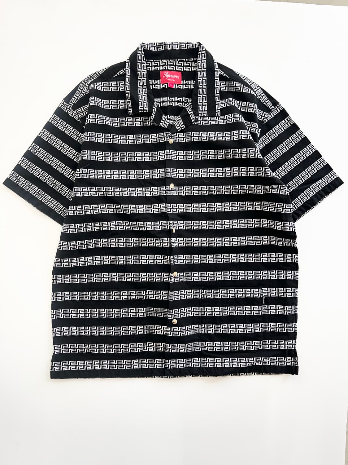 Supreme 에스닉 셔츠 상품이미지1