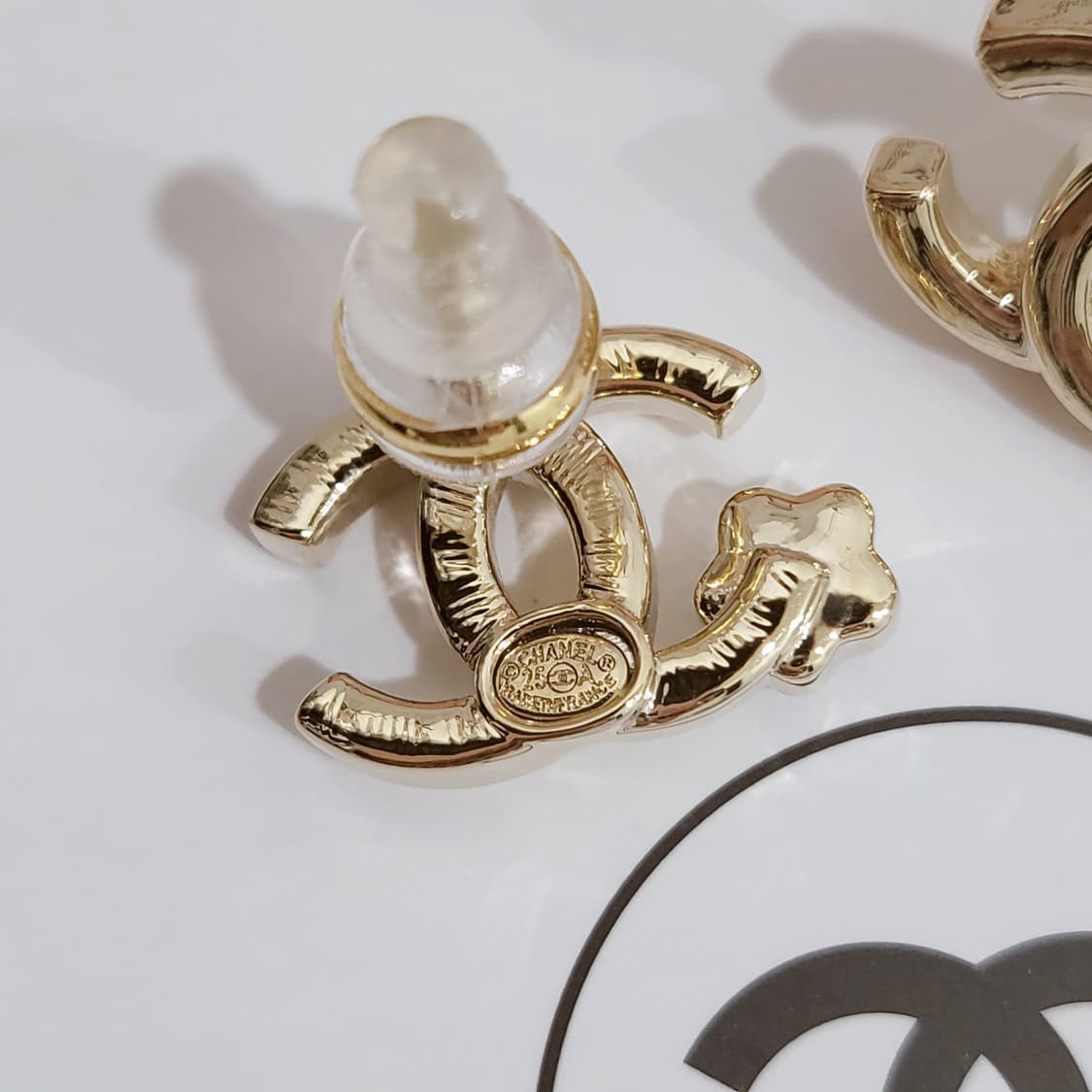샤넬 cc로고 스타 귀걸이  업사이클링  상품이미지4
