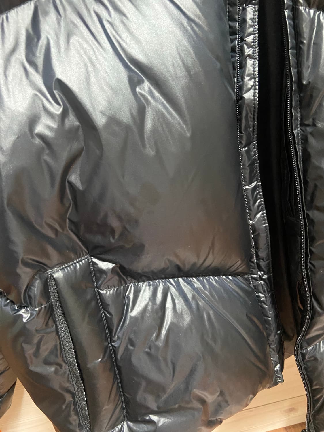 [m]노매뉴얼 스카디 글로시 덕다운 패딩 블랙 상품이미지4