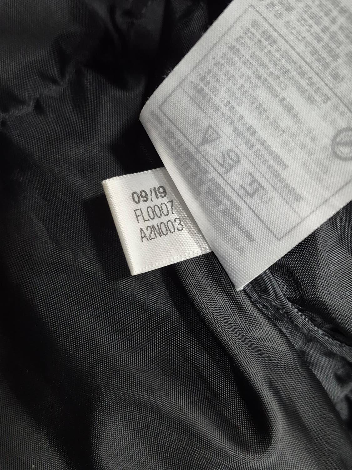 아디다스 덕다운 삼선 롱패딩 남성 95사이즈 상품이미지7