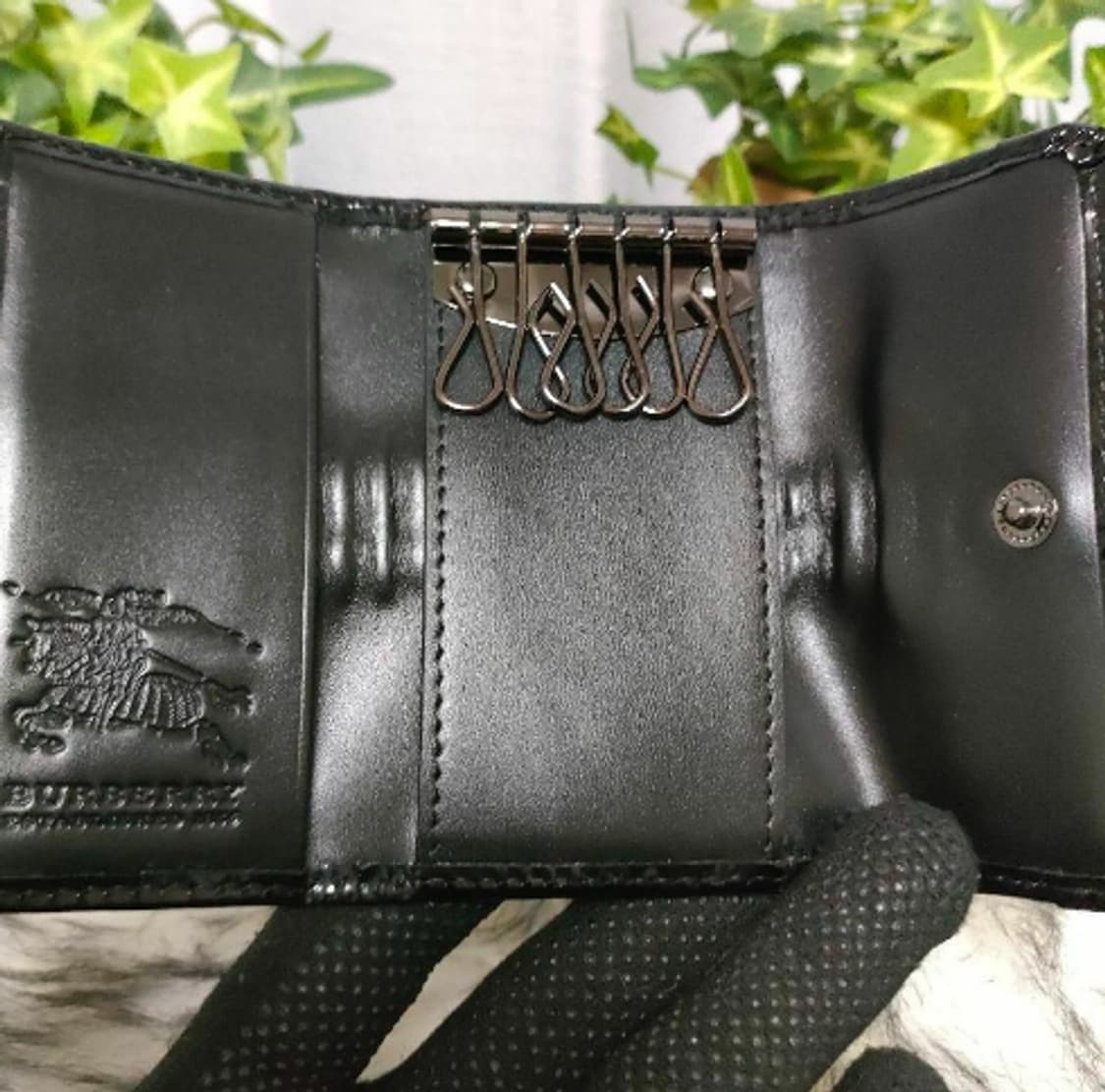 [정품] 버버리 하우스 체크 페이던트 레더 컨티넨탈 장지갑 상품이미지4