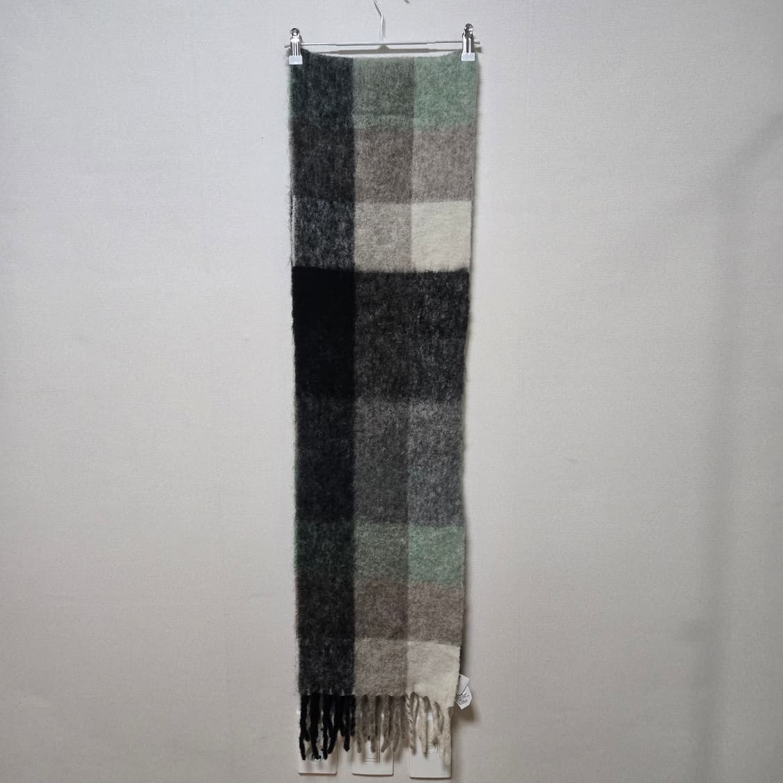 아크네스튜디오 모헤어 머플러 상품이미지2