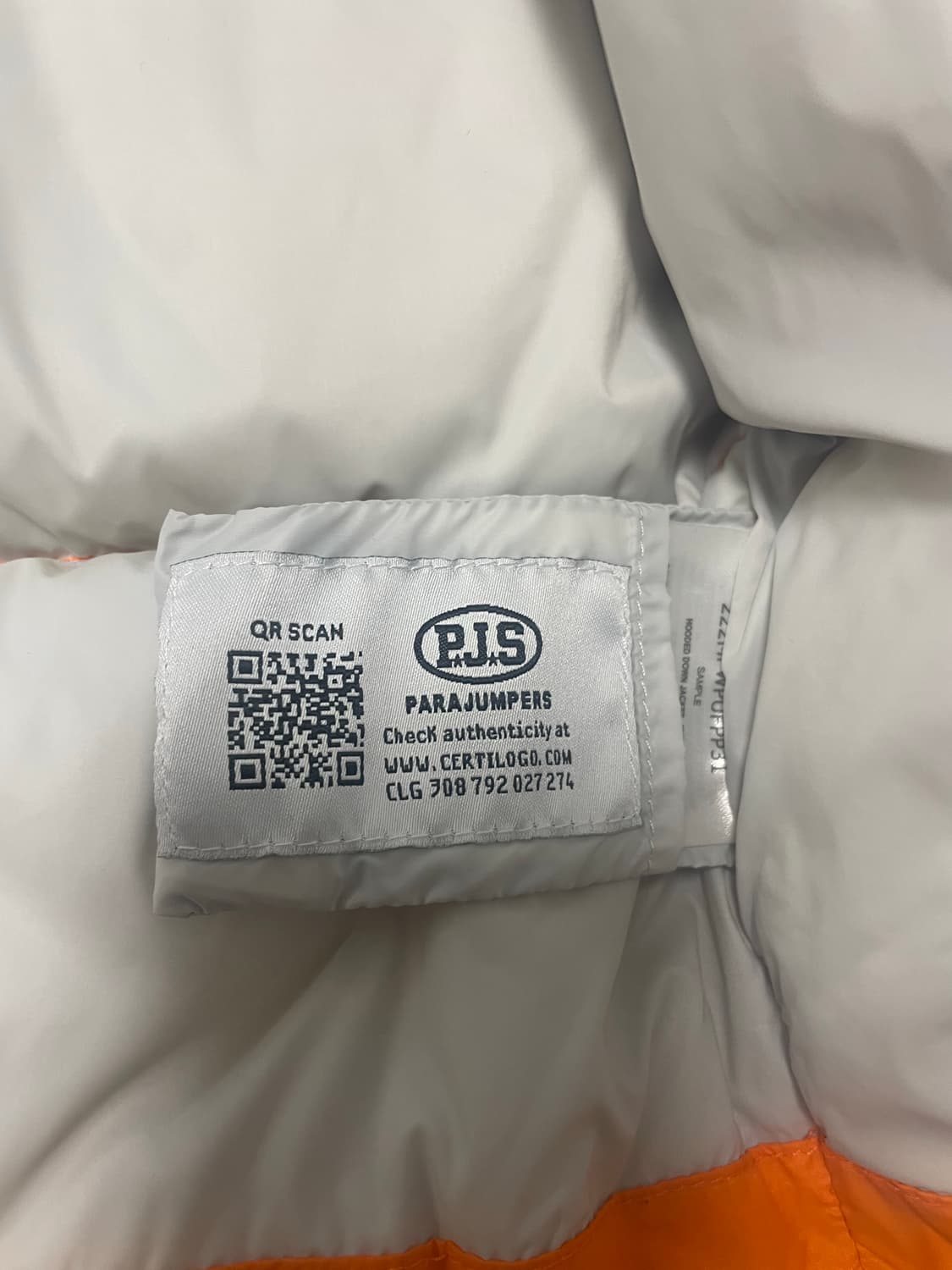 파라점퍼스 오렌지 푸퍼 클라우드 패딩 여성 S 상품이미지3