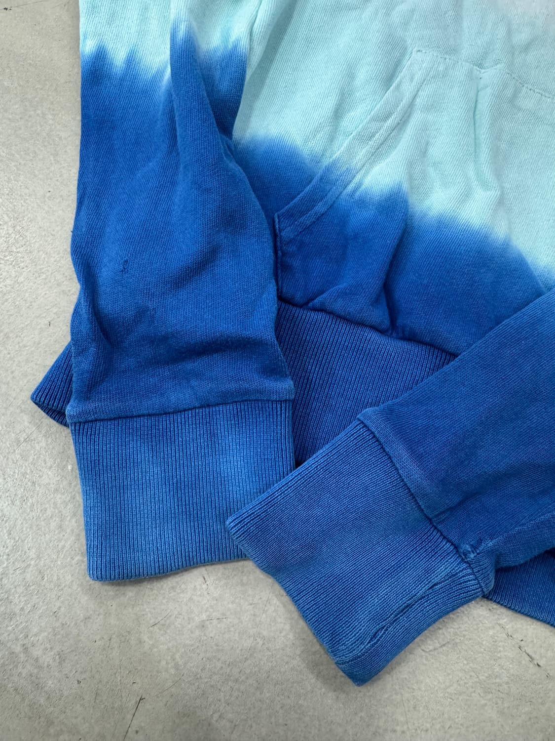 폴로 타이다이 후드티 상품이미지3