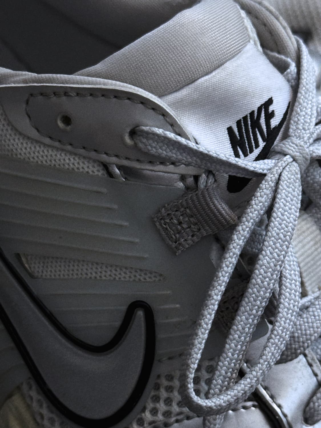 나이키 V2K 런 상품이미지1