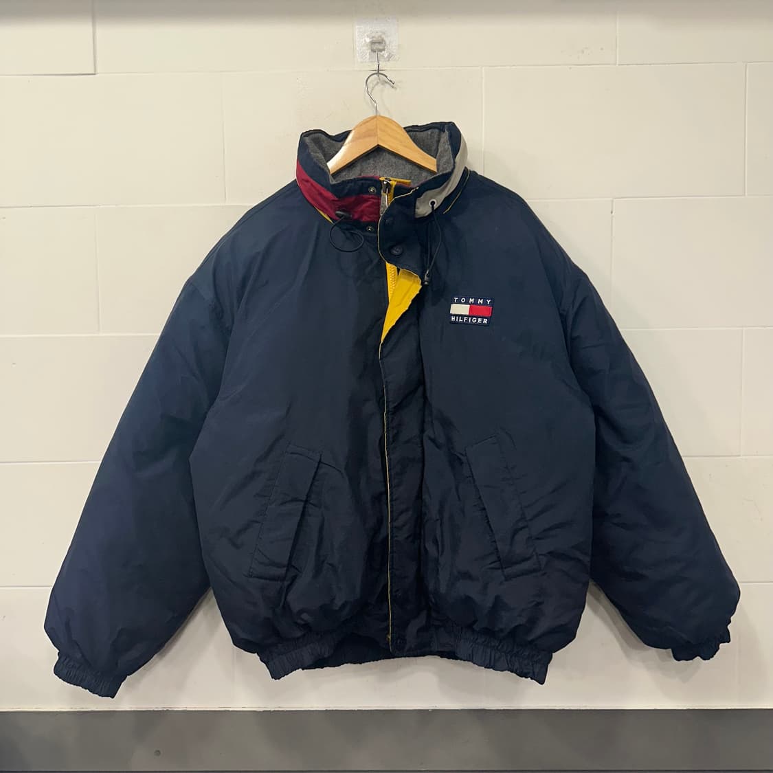 타미힐피거 올드스쿨 패딩 상품이미지1