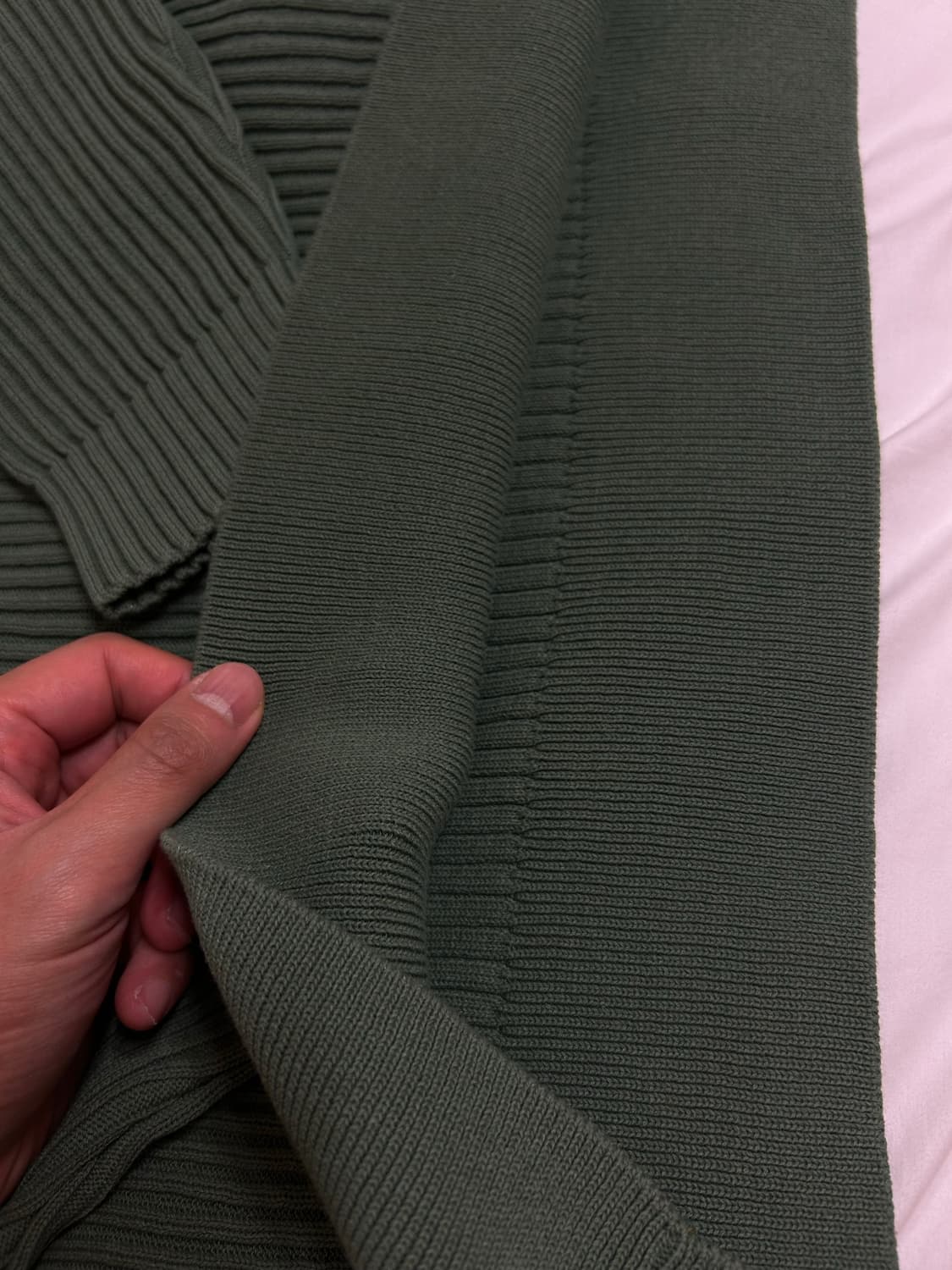 (새상품급) 준지 니트 m (105) 팝니다.  상품이미지3