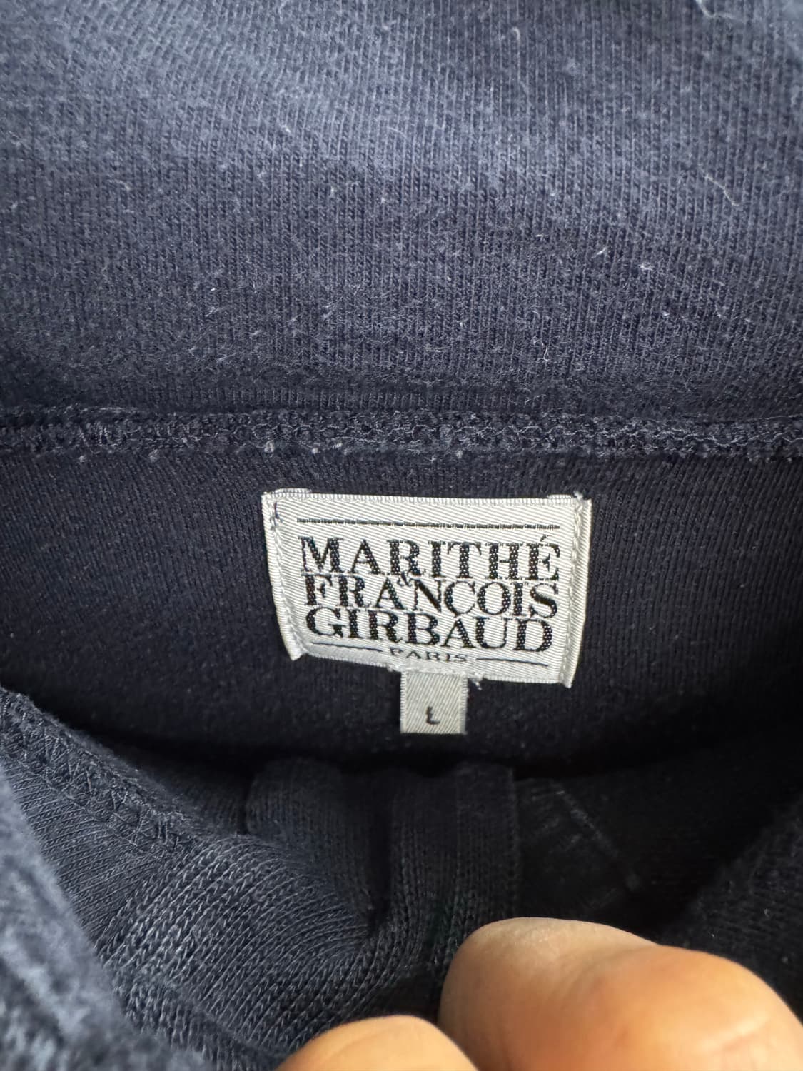 마리떼 프랑소와저버 넥버튼 네이비 후드티 상품이미지3