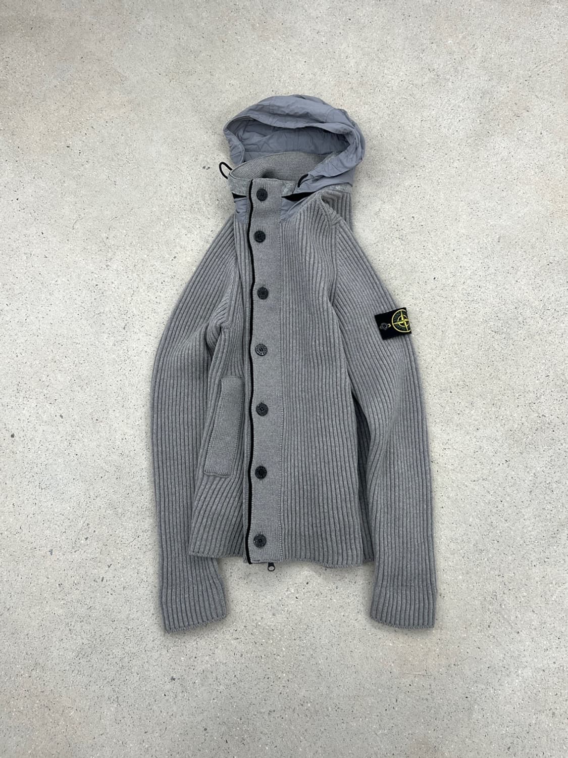 스톤아일랜드 와펜 골지 니트 집업 가디건 상품이미지2