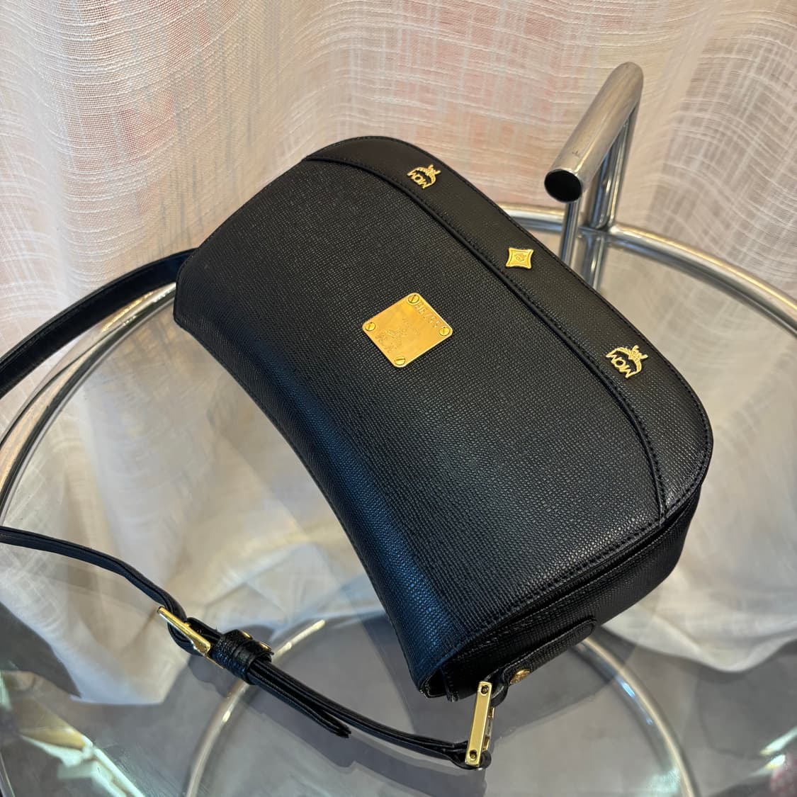 정품 MCM 금장 숄더백     상품이미지5