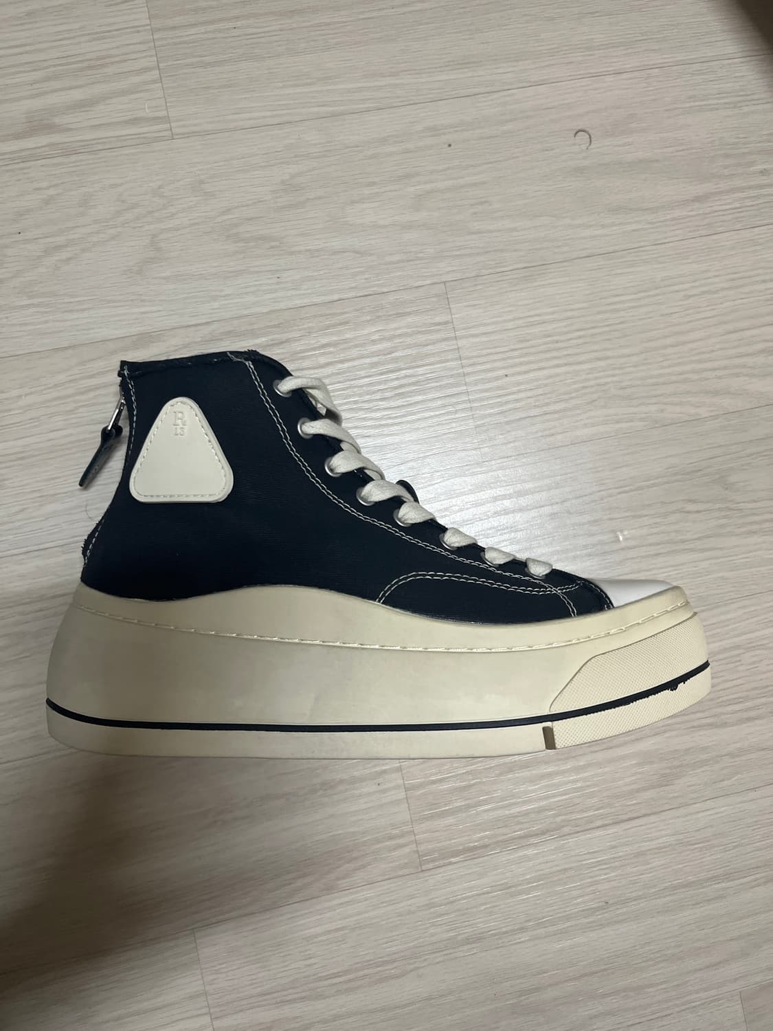 R13 스니커즈 상품이미지2