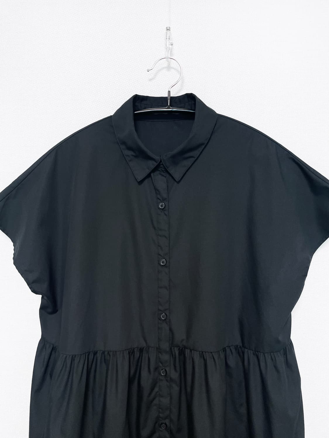 Tiered Shirring Long Shirt - Black 상품이미지5