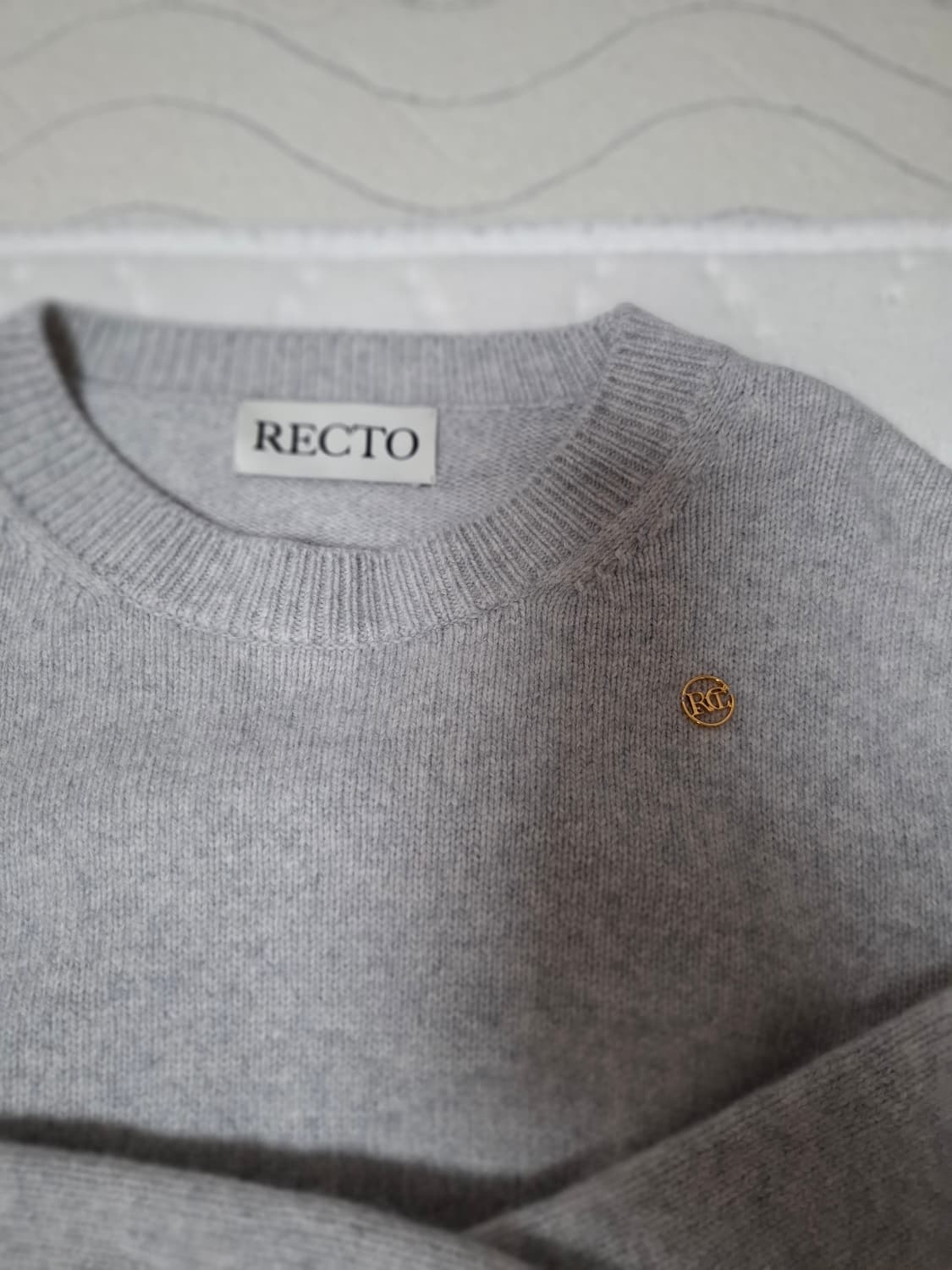 RECTO WOOL CUT DETAIL KNIT 상품이미지4