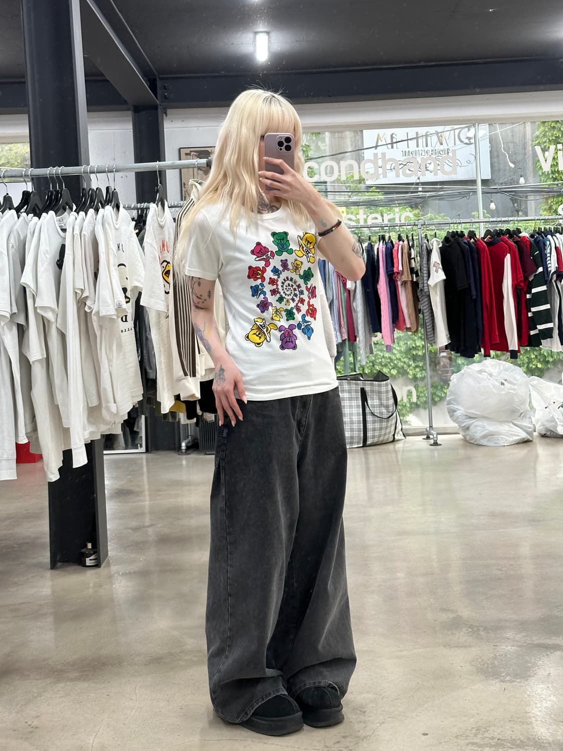 히스테릭 글래머 퍽베어 Must Get Stoned 그래픽  백로고 반팔 상품이미지3