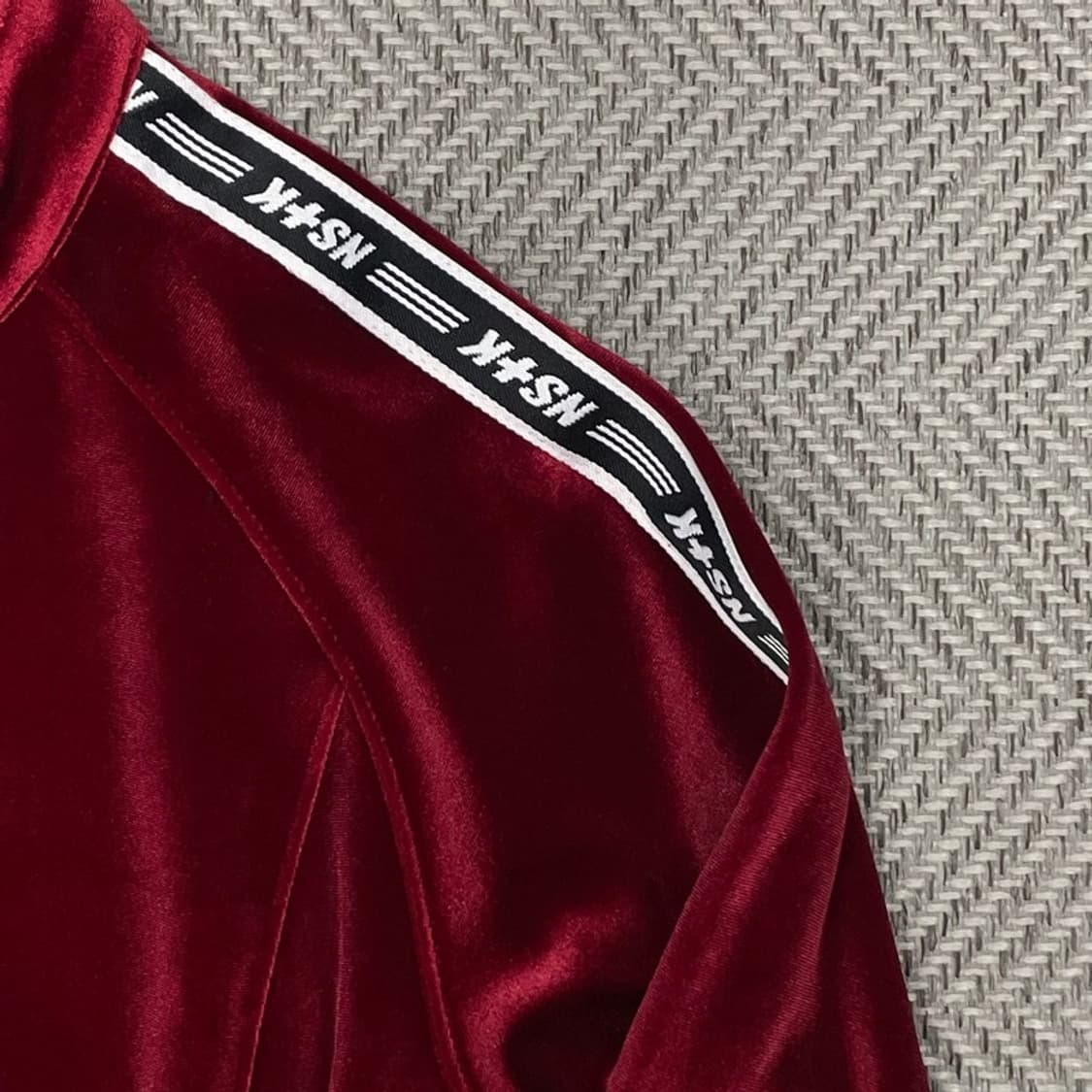 네스티킥 벨벳 져지 집업 원피스 v0103 상품이미지4