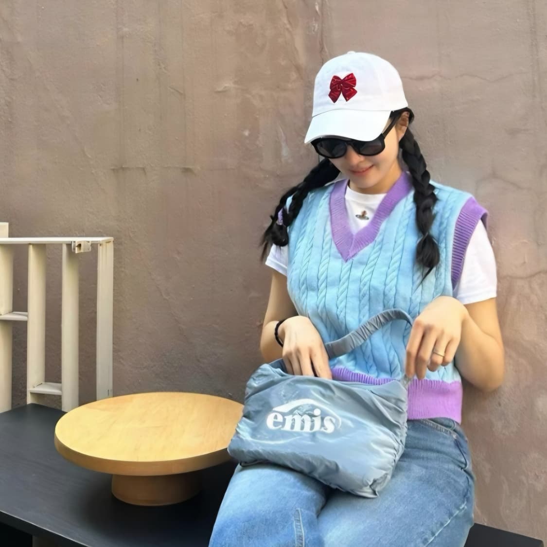 이미스 셔링 글로시 호보백 스카이블루 상품이미지3