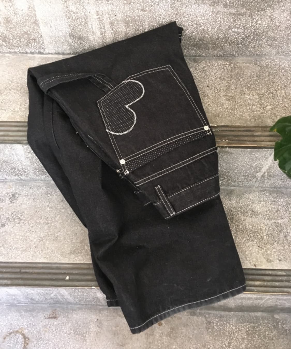 Mandarine Tree 하트별 자수 바지 상품이미지4