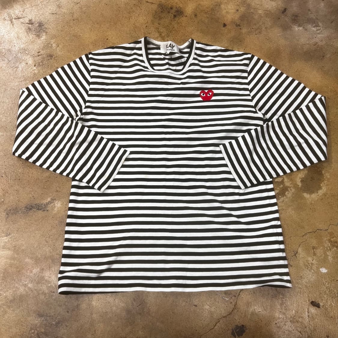 꼼데가르송 스트라이프 검흰 긴팔티셔츠  상품이미지2