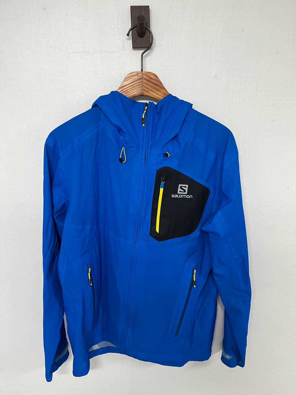 살로몬 고어텍스 바람막이 상품이미지2